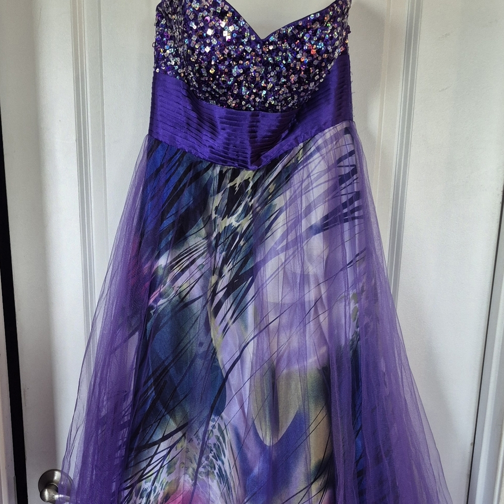 Purple Strapless Sequin Bodice Tulle Gown Sz. XS